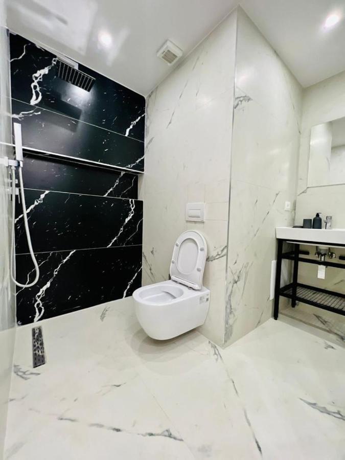 Come&Recome Tirana Apartments Exterior photo